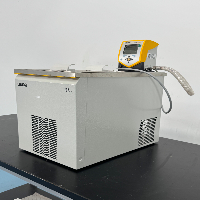 Lauda Eco RE2025 Circulating Water Bath image 1